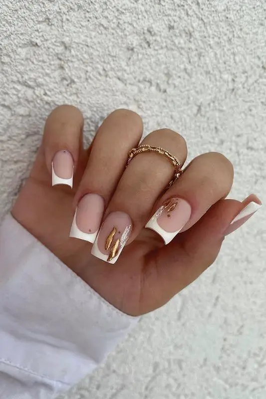 What design to do on nails?