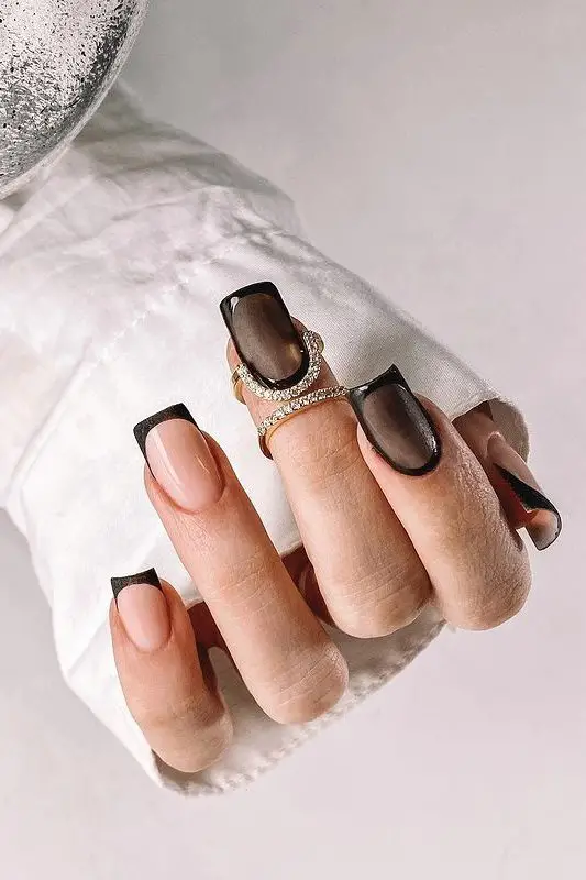 Black French Tip Mesh Black Nails