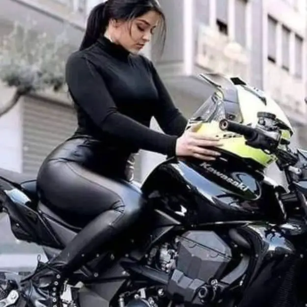 All Black Motorcycle Outfit